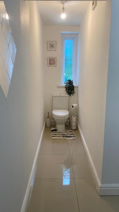 Bv Cosy Studio Eleven At Deighton Huddersfield Apartment Ngoại thất bức ảnh